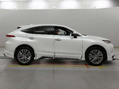 Toyota HARRIER HYBRID