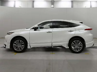 Toyota HARRIER HYBRID