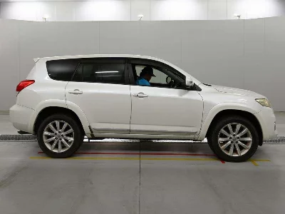 Toyota Vanguard