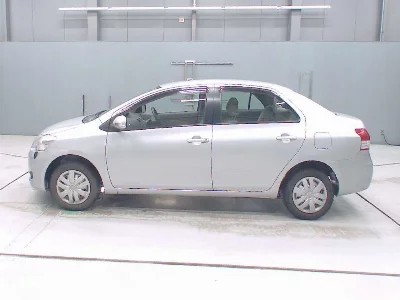 Toyota Belta