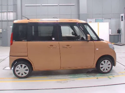 Suzuki Spacia