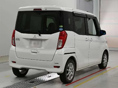 Mitsubishi eK X Space
