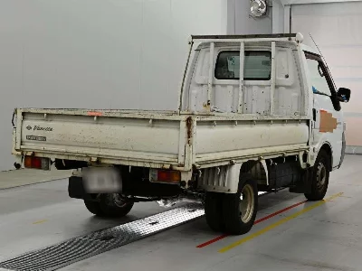 Nissan Vanette Truck