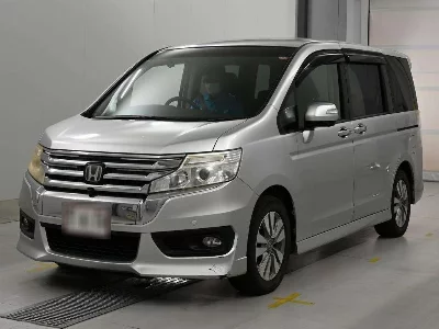Honda STEPWGN SPADA