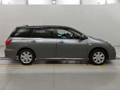 Nissan WINGROAD