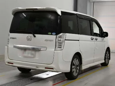 Honda STEPWGN SPADA