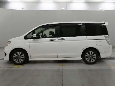 Honda STEPWGN SPADA