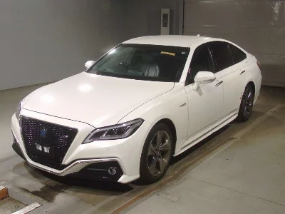 Toyota CROWN HYBRID