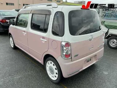 Daihatsu Mira Cocoa