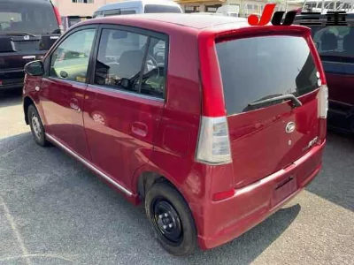 Daihatsu Mira Avy