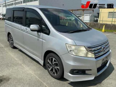 Honda STEPWGN SPADA