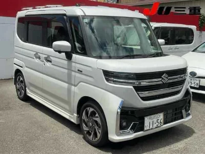 Suzuki Spacia