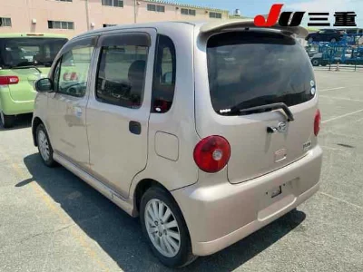 Daihatsu Move Latte