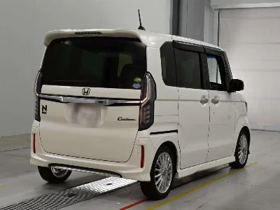Honda N BOX CUSTOM