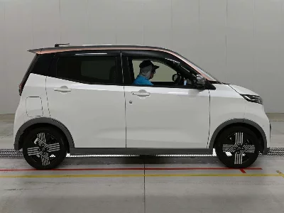 Nissan SAKURA