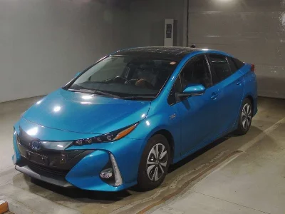 Toyota Prius PHV