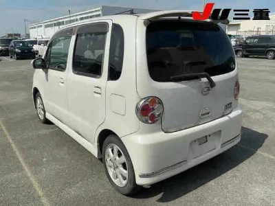 Daihatsu MOVE LATTE