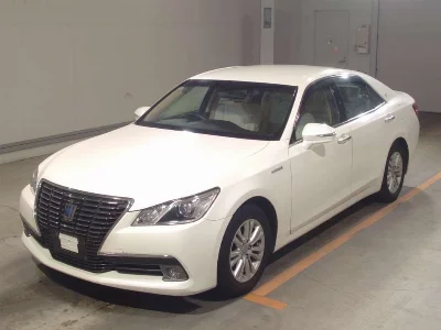 Toyota CROWN HYBRID