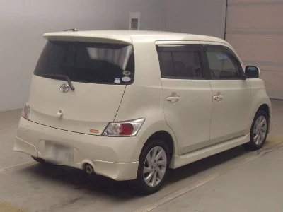 Toyota bB