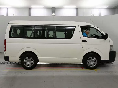 Toyota HIACE WAGON