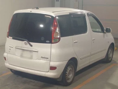 Toyota FUN CARGO