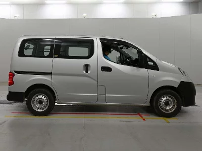 NISSAN NV200 VANETTE VAN