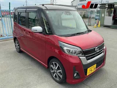 Nissan Dayz Roox
