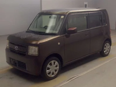 Toyota Pixis Space