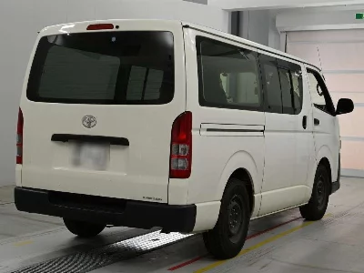 Toyota RegiusAce