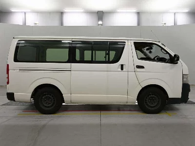 Toyota RegiusAce
