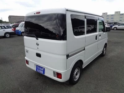 NISSAN NV100 CLIPPER