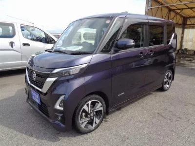 NISSAN ROOX