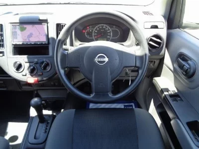 NISSAN AD