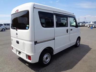 NISSAN NV100 CLIPPER