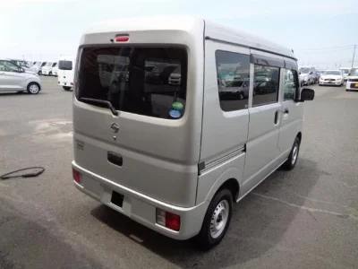 NISSAN NV100 CLIPPER