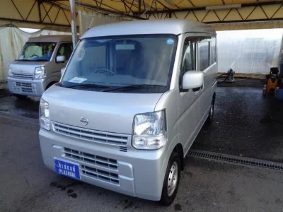 NISSAN NV100 CLIPPER
