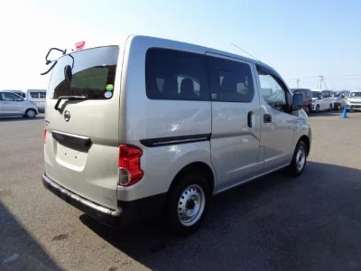 NISSAN NV200 VANETTE VAN