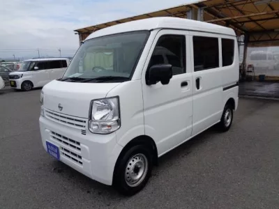 NISSAN NV100 CLIPPER