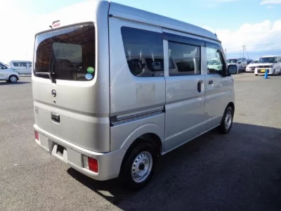 NISSAN NV100 CLIPPER