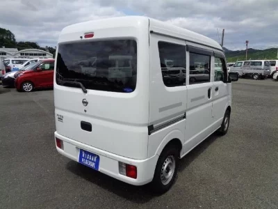 NISSAN NV100 CLIPPER