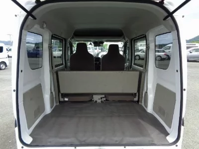 NISSAN NV100 CLIPPER