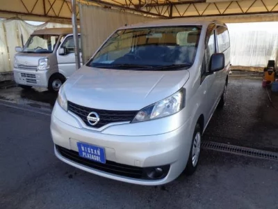 NISSAN NV200 VANETTE VAN