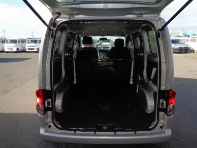 NISSAN NV200 VANETTE VAN
