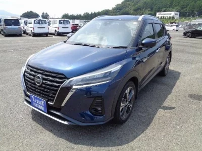NISSAN KICKS