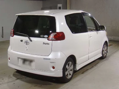 Toyota Porte