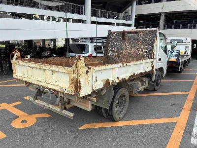 Hino Dutro