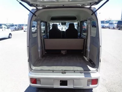 NISSAN NV100 CLIPPER