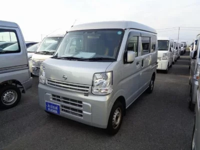 NISSAN NV100 CLIPPER