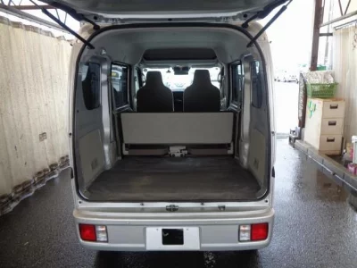 NISSAN NV100 CLIPPER