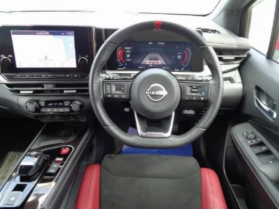 Nissan Aura